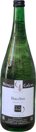 2020 Bacchus halbtrocken