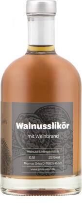 Walnuss-Likör mit Weinbrand